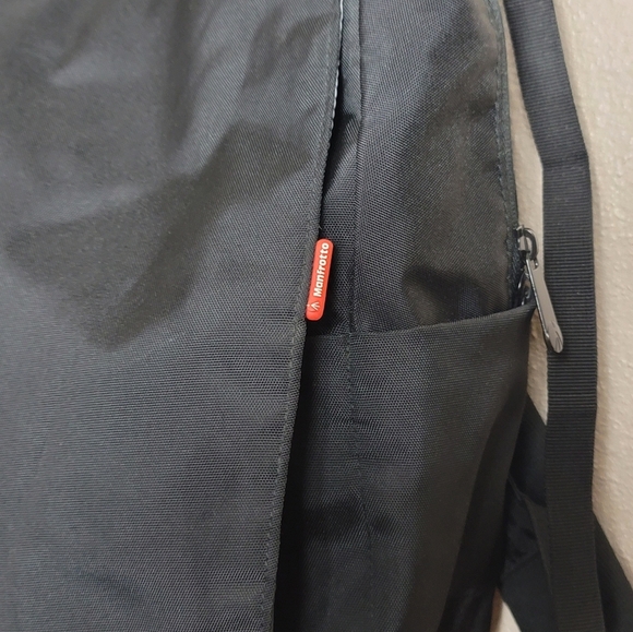 Manfrotto Bravo DSLR Camera Laptop & Equipment Backpack Bag - Black - Picture 11 of 12